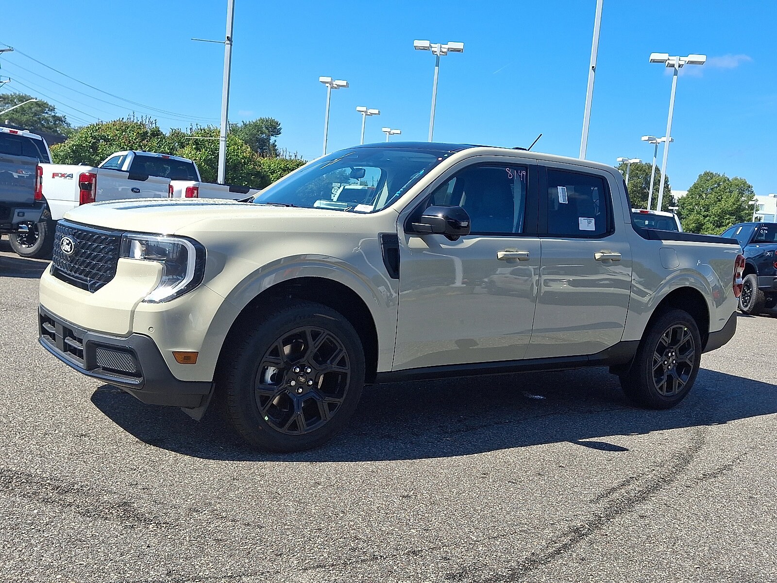 2025 Ford Maverick Lariat photo 3