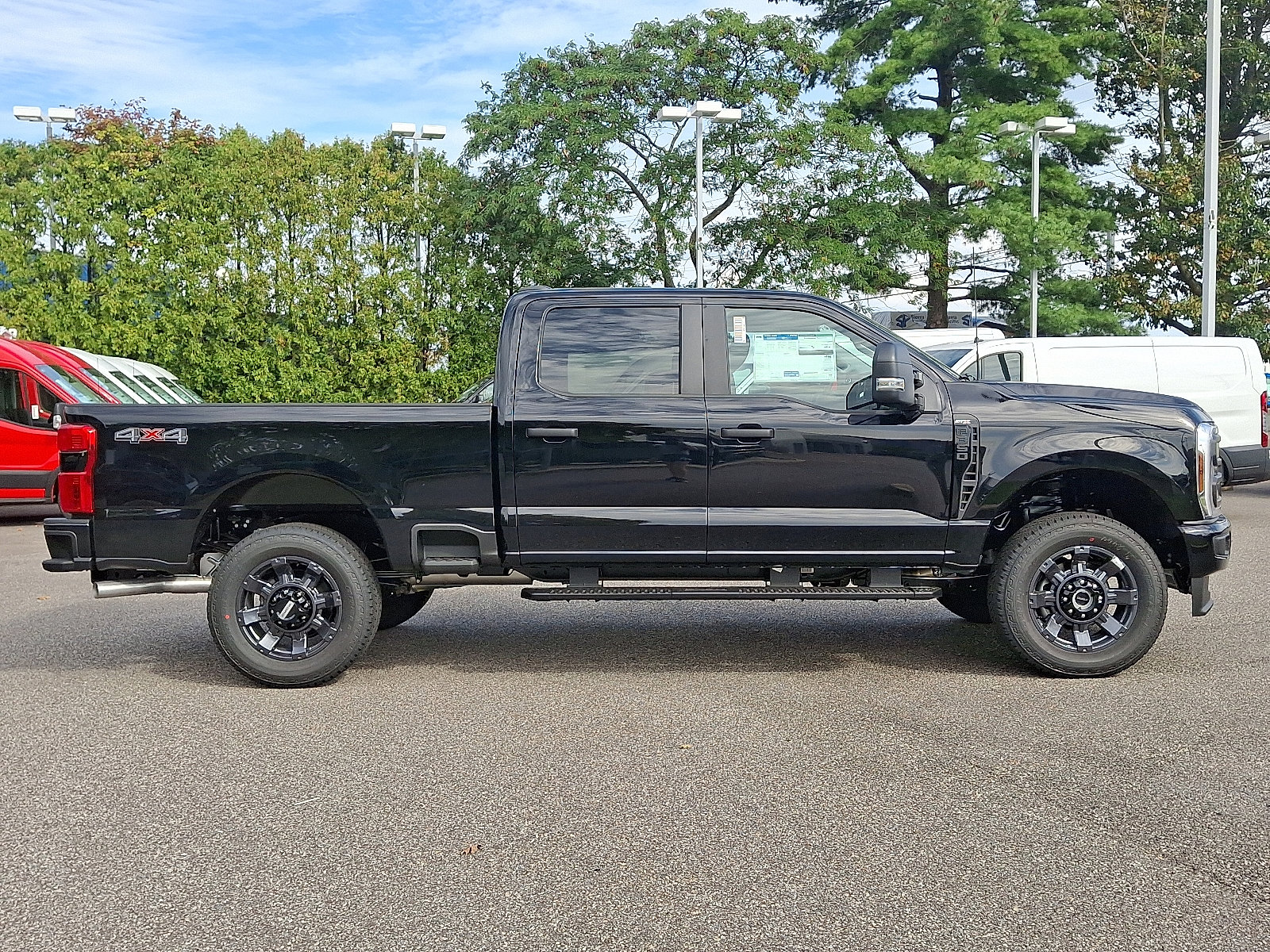 2026 Ford F-350 Super Duty XL - Photo 8