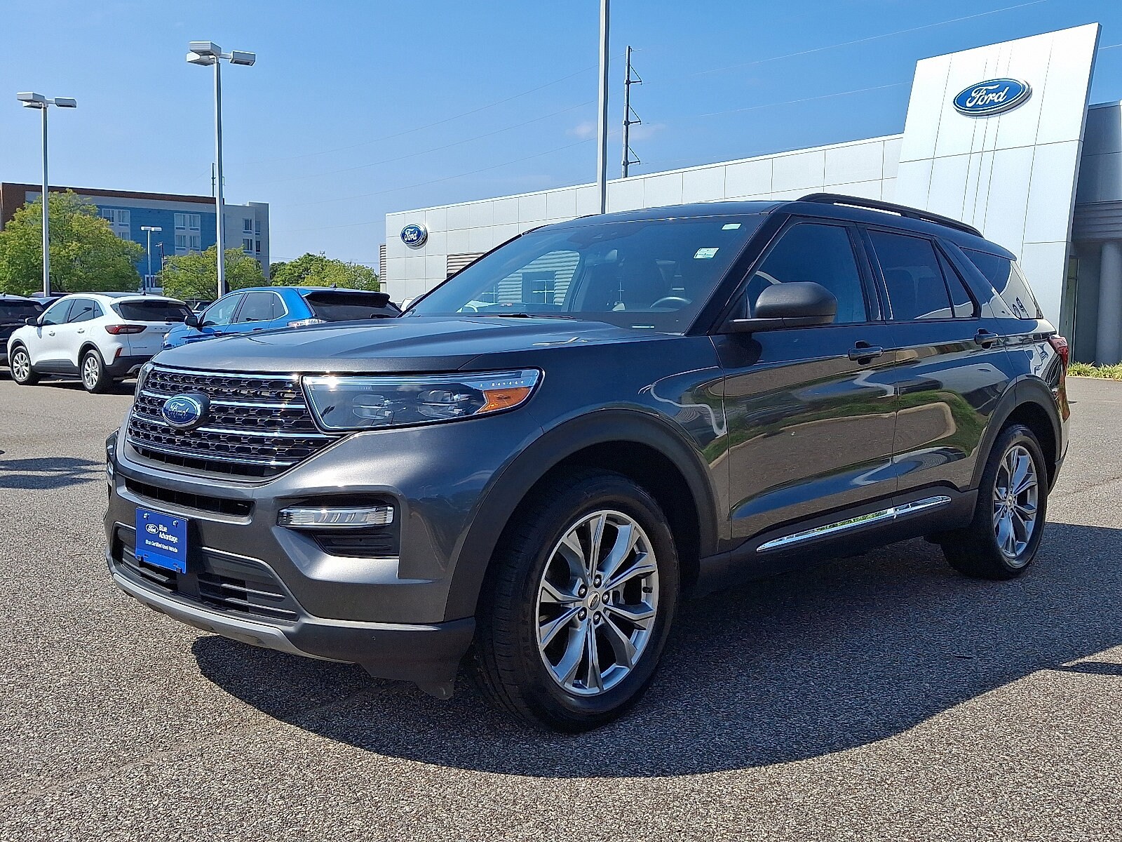 2020 Ford Explorer XLT photo 4