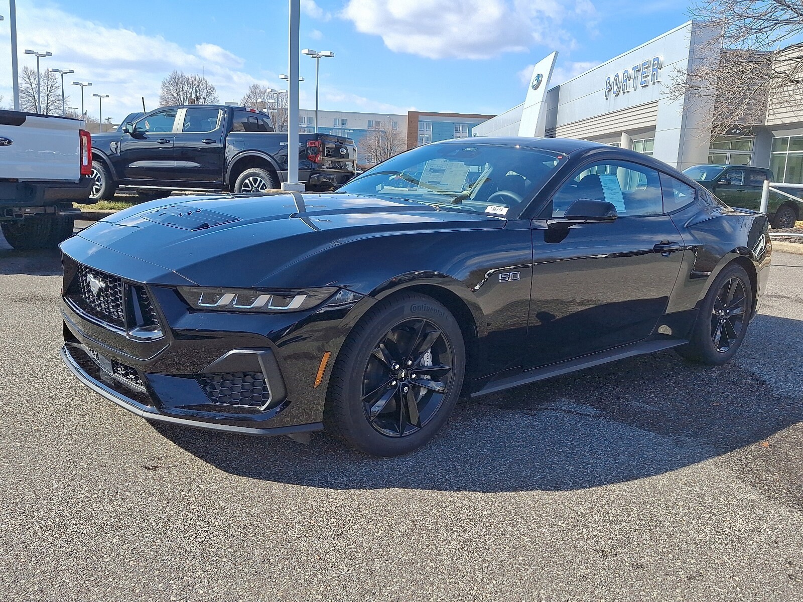 2025 Ford Mustang GT photo 3