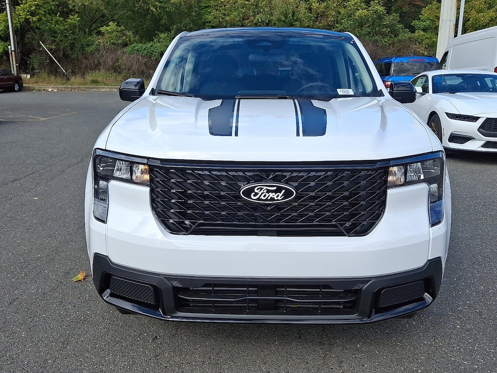 New 2025 Ford Maverick XLT Truck