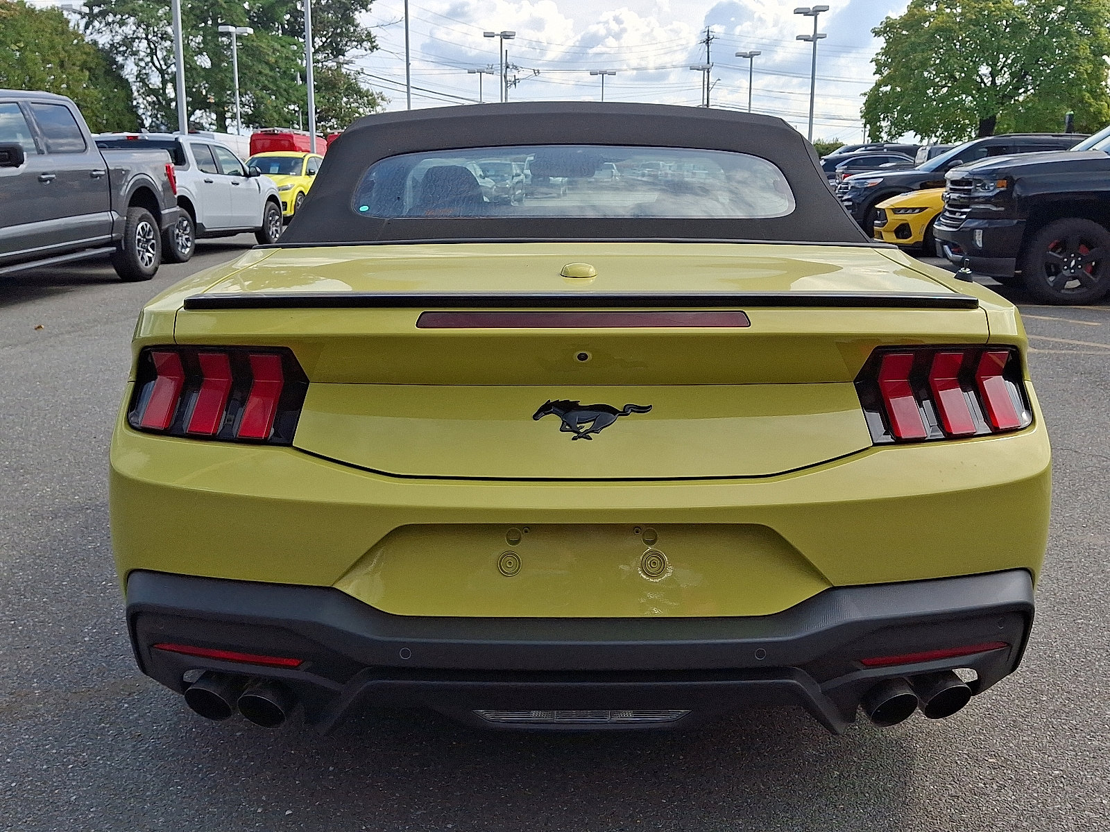 2025 Ford Mustang EcoBoost Premium Convertible - Photo 6