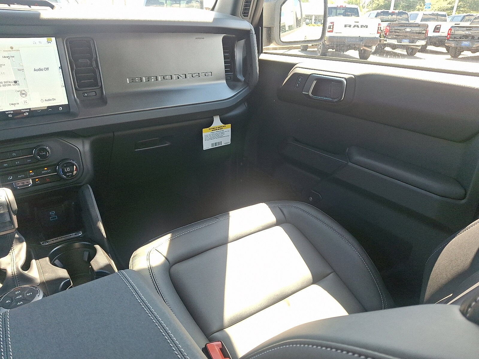 2025 Ford Bronco 4-Door Badlands - Photo 11