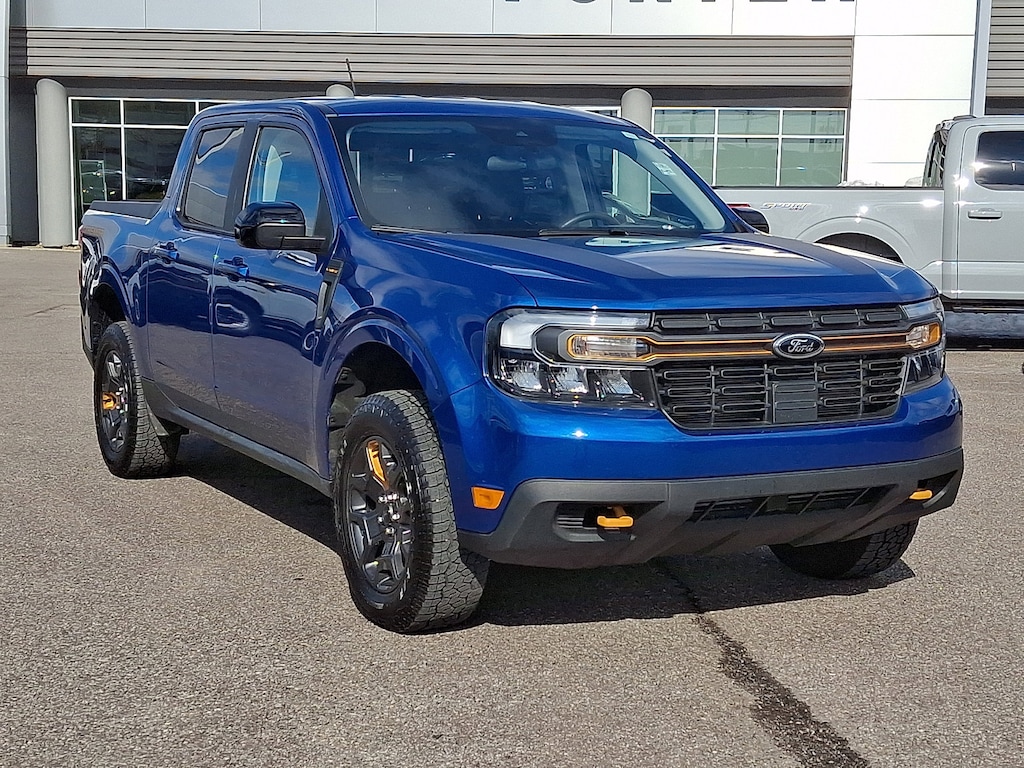 2024 Ford Maverick Lariat Tremor photo 2