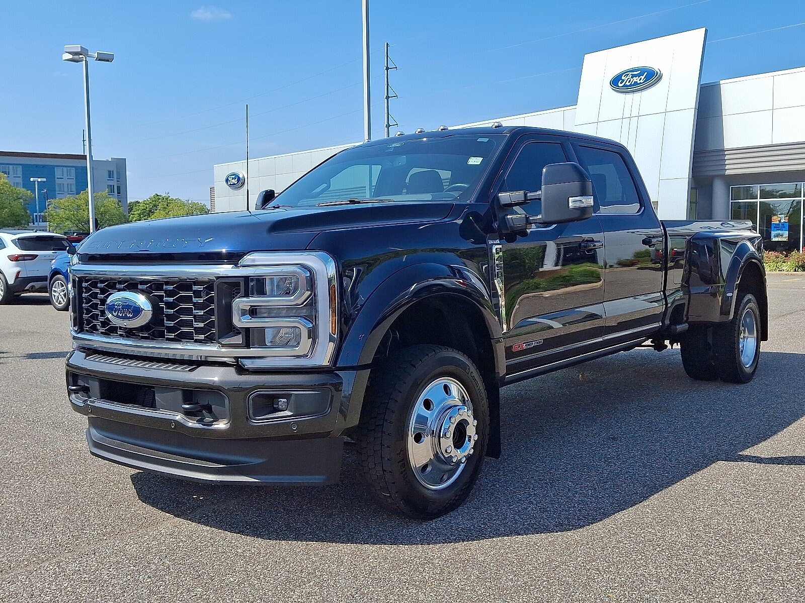2024 Ford F-450 King Ranch photo 3