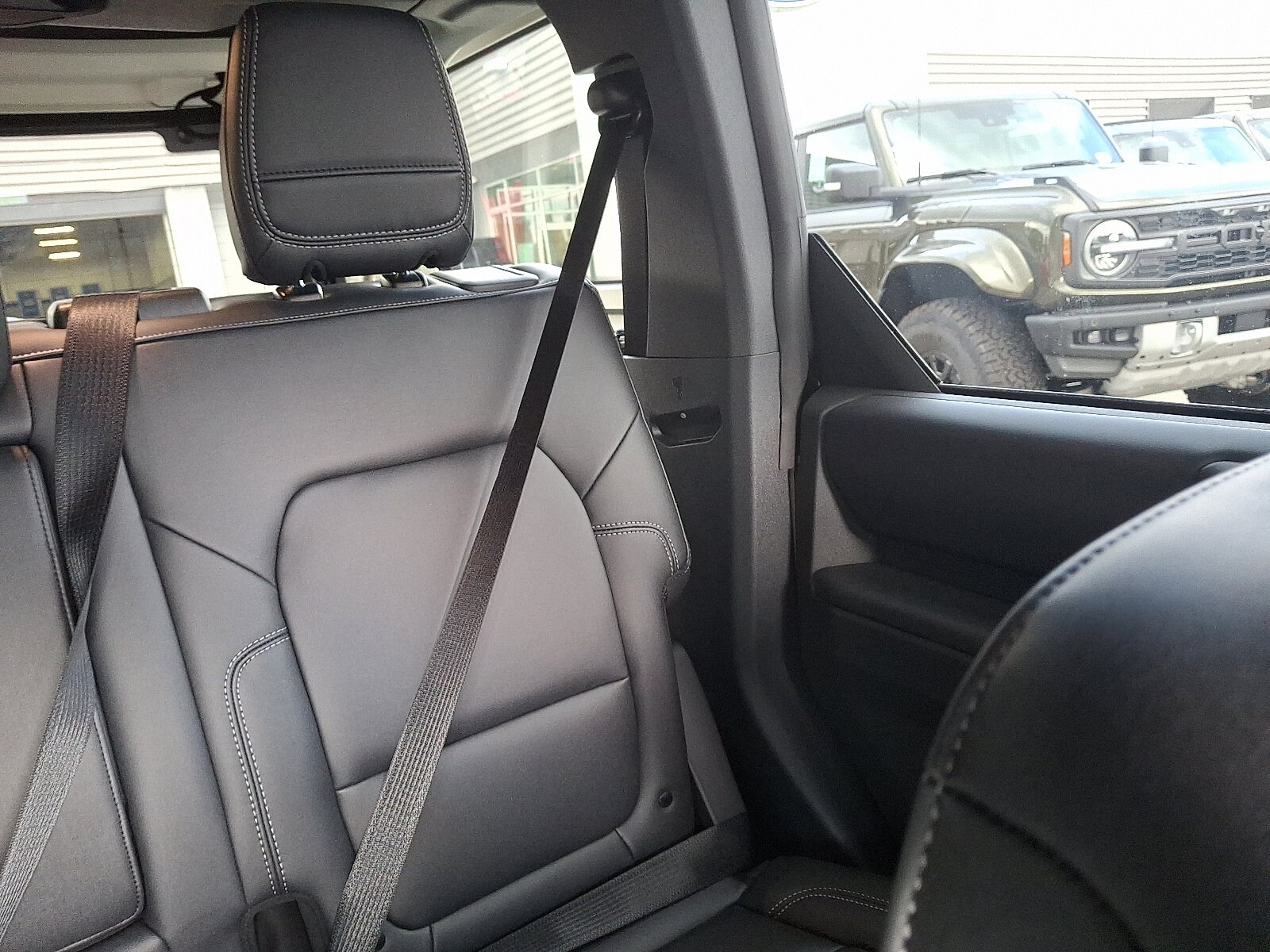 2025 Ford Bronco 4-Door Badlands - Photo 14