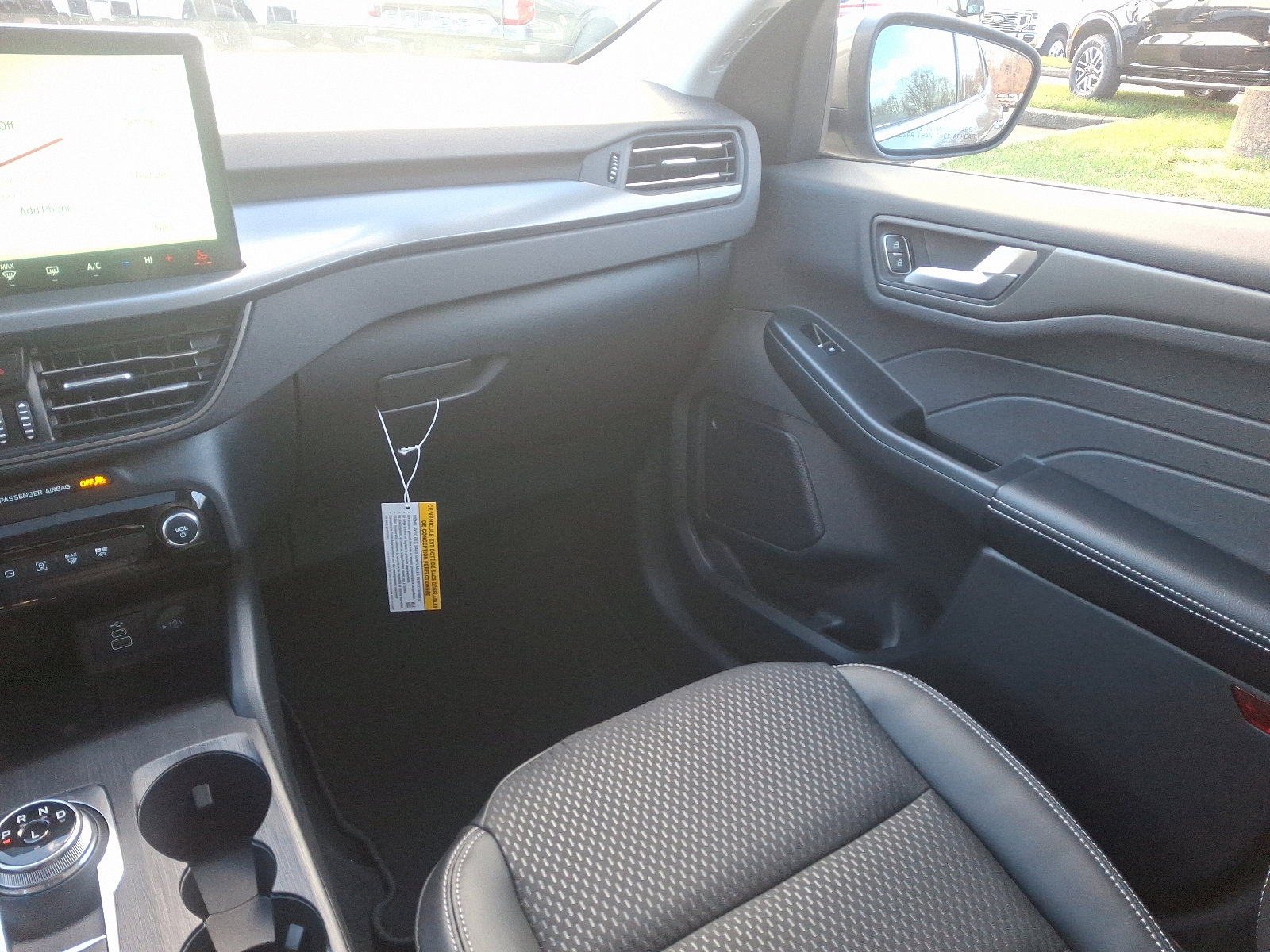 2025 Ford Escape Plug-in hybrid PHEV - Photo 11