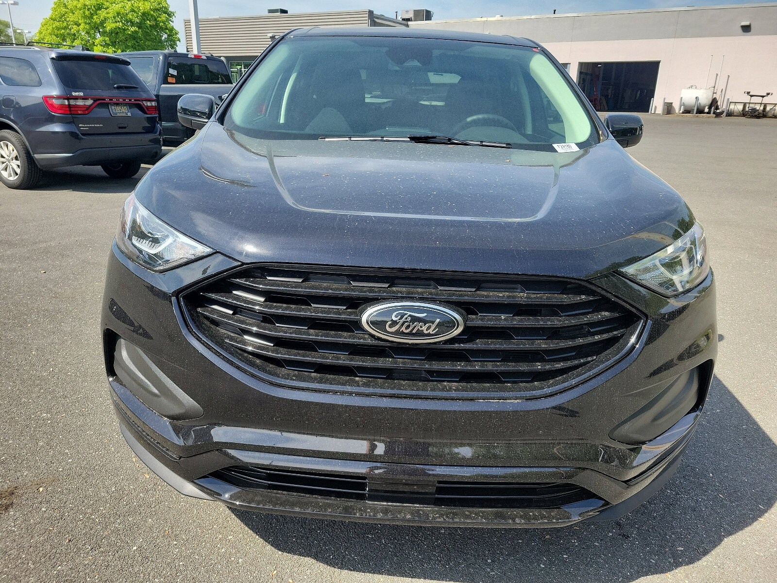 2024 Ford Edge SE photo 2