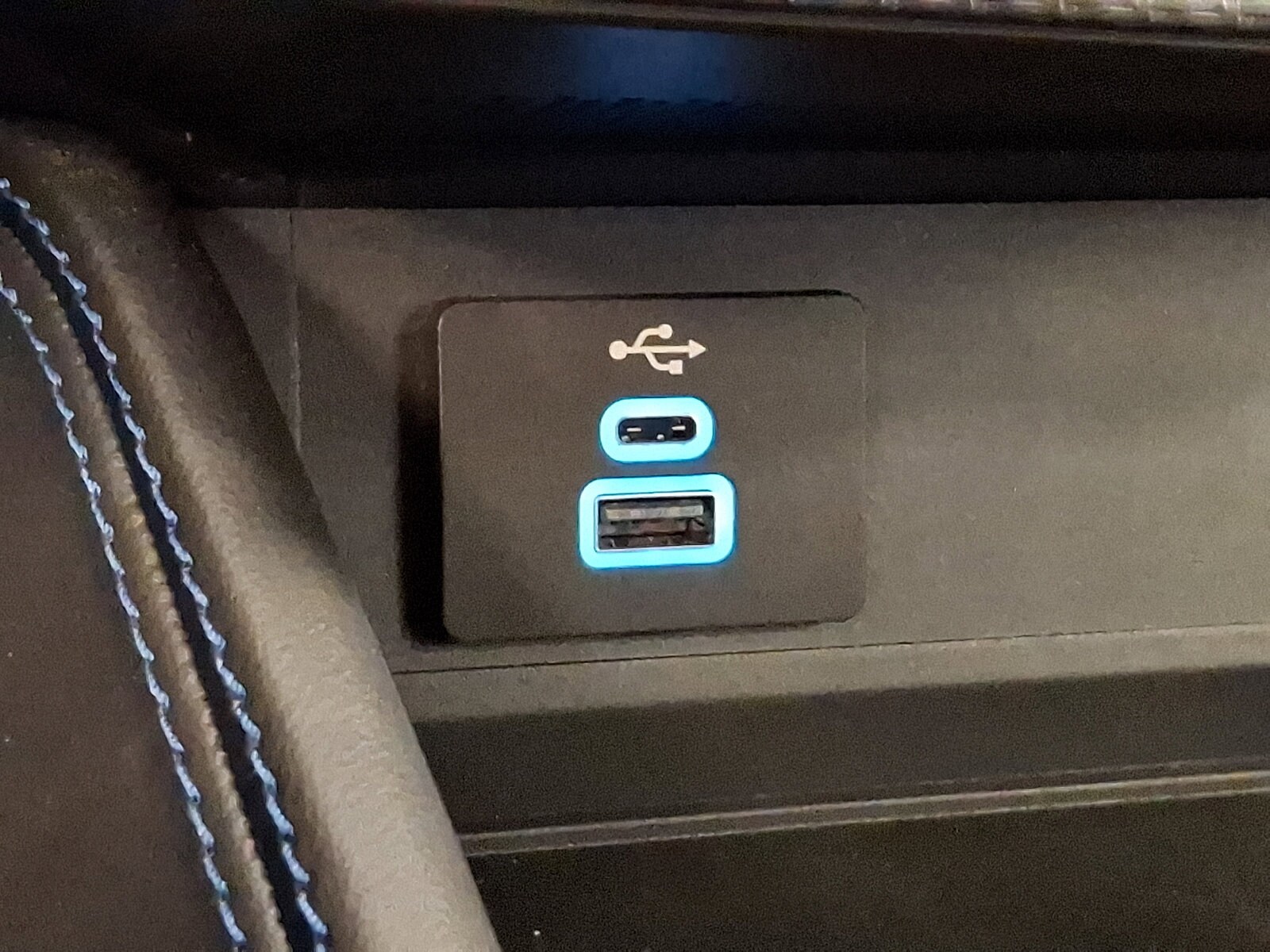 2025 Ford Mustang Dark Horse - Photo 20