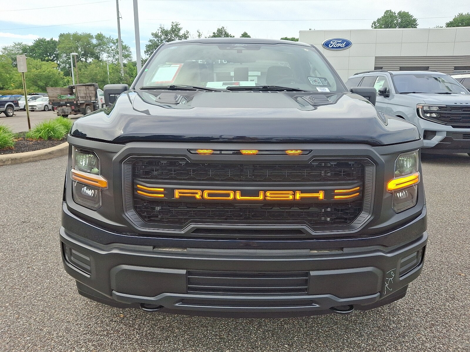 2025 Ford F-150 XL photo 2