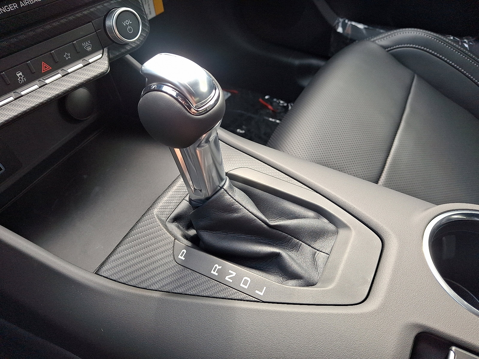 2025 Ford Mustang EcoBoost Premium Convertible - Photo 14