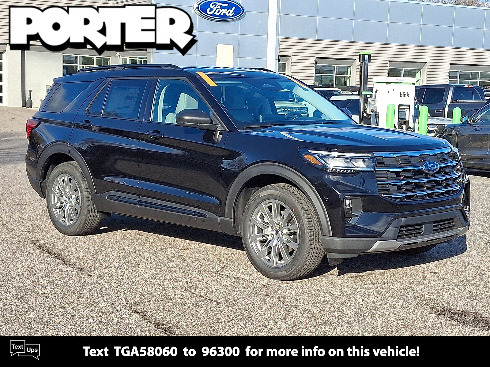 2026 Ford Explorer Active 4WD's photo