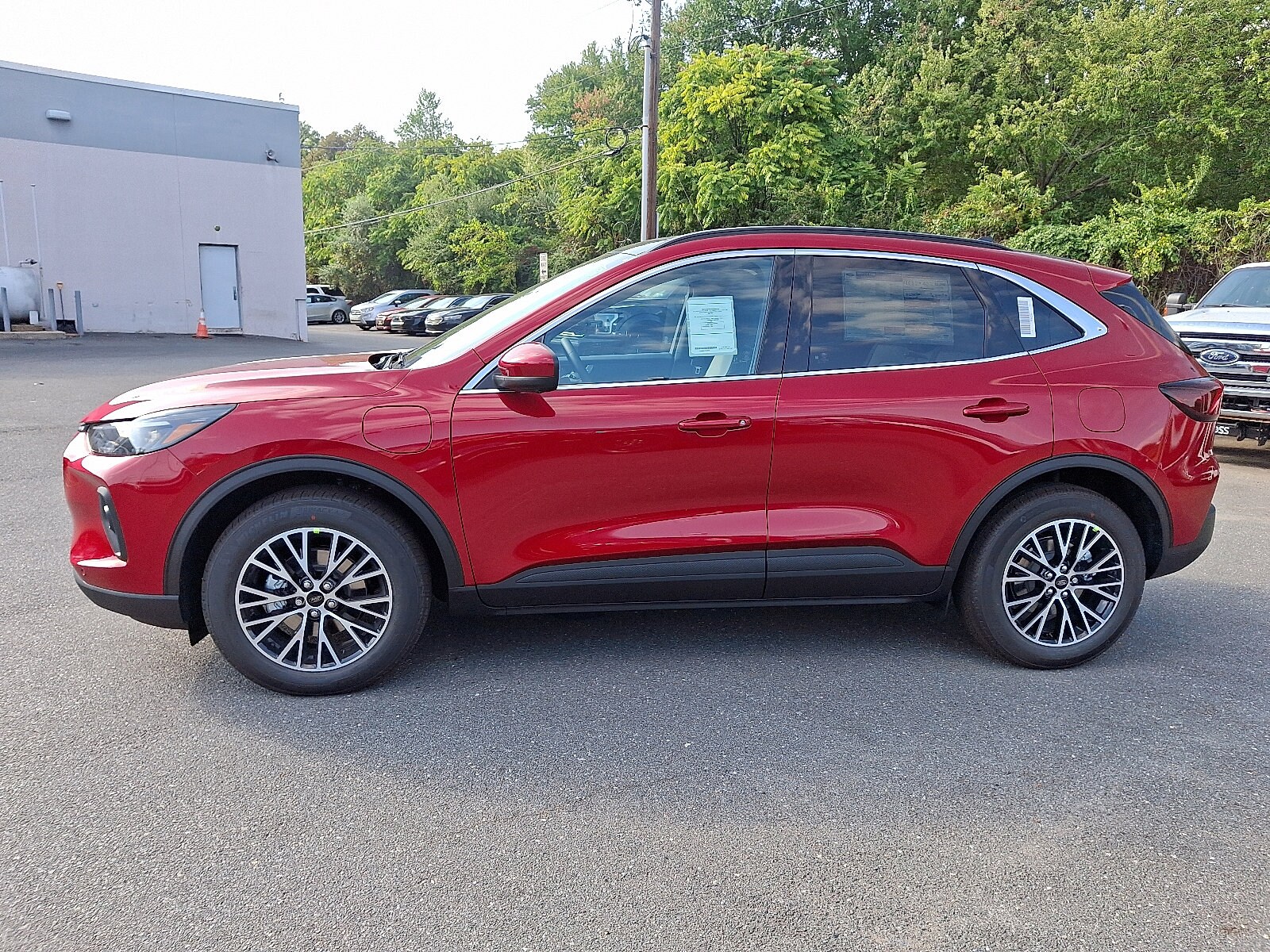 2026 Ford Escape Plug-In Hybrid photo 4