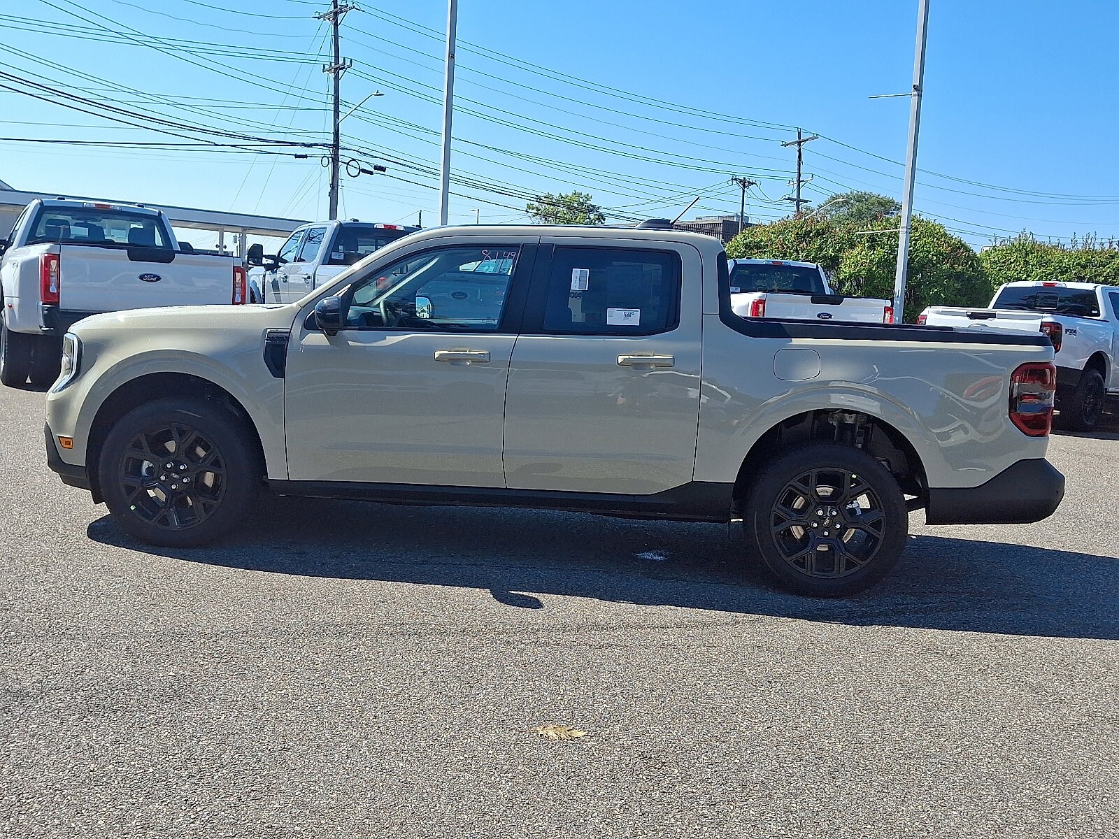 2025 Ford Maverick Lariat photo 4