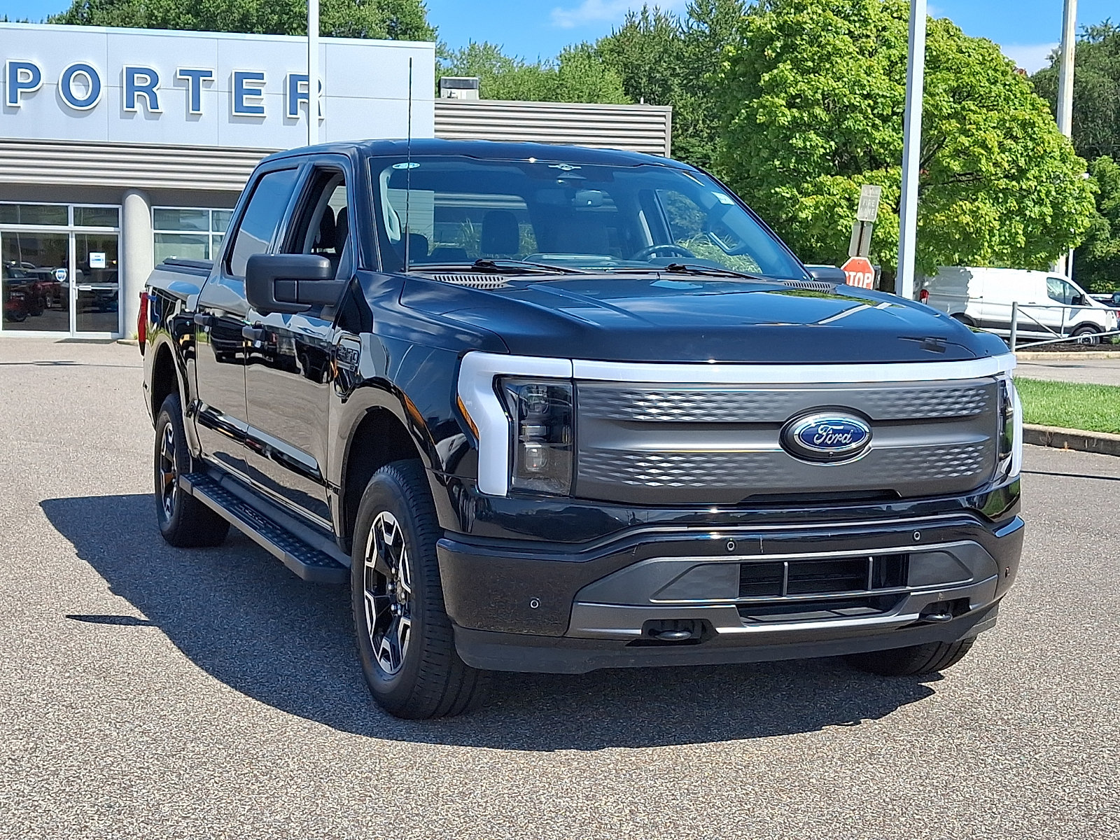 Used 2023 Ford F-150 Lightning XLT with VIN 1FTVW1EL0PWG59863 for sale in Newark, DE