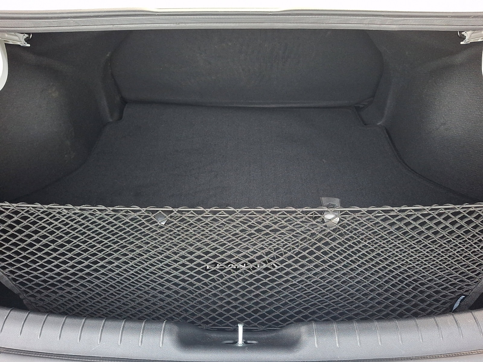 2025 Hyundai Elantra SEL - Photo 29
