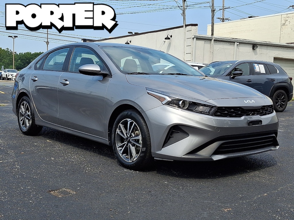 Used 2023 Kia Forte LX Sedan