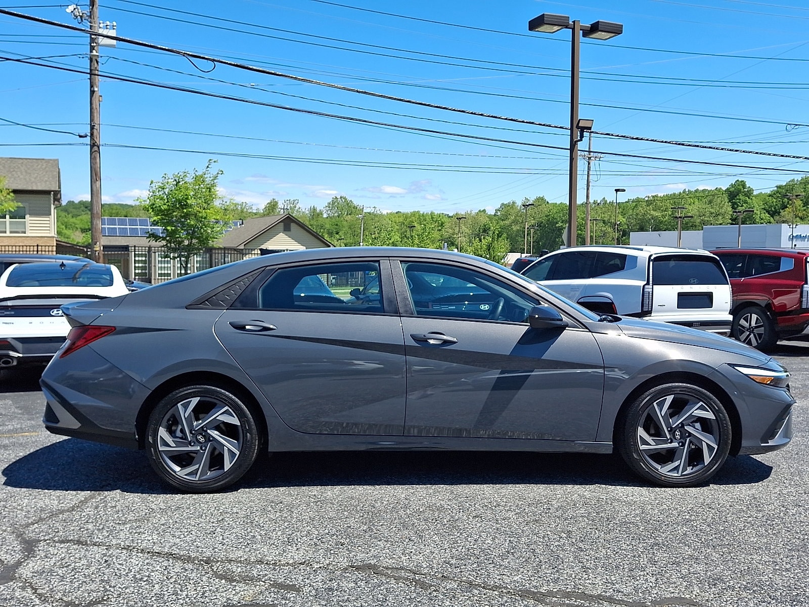 2025 Hyundai Elantra SEL - Photo 7