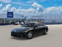 2025 Hyundai Elantra SE Sedan