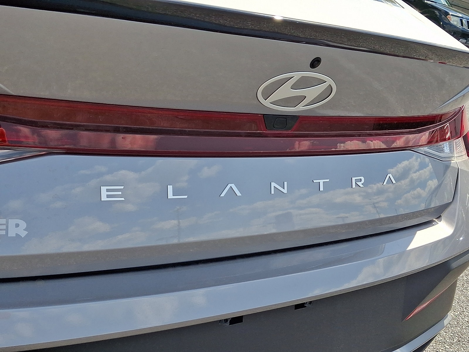 2025 Hyundai Elantra SEL - Photo 29