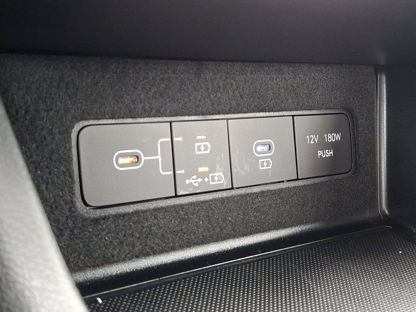 2025 Hyundai Sonata SE - Photo 23