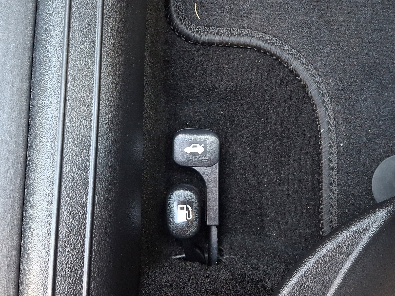 2025 Hyundai Elantra SEL - Photo 25