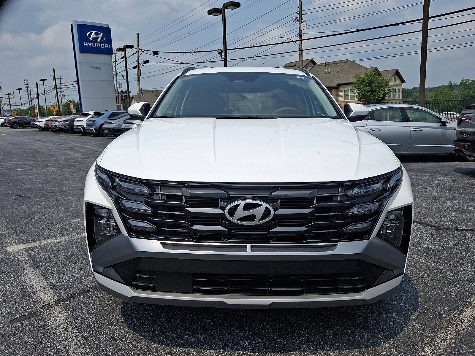 2025 Hyundai Tucson SEL photo 2