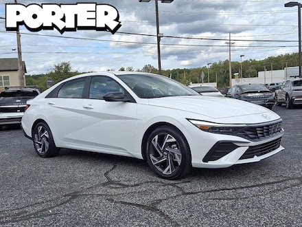2025 Hyundai Elantra SEL Sport Sedan