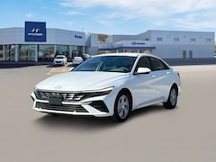 2025 Hyundai Elantra SE Sedan