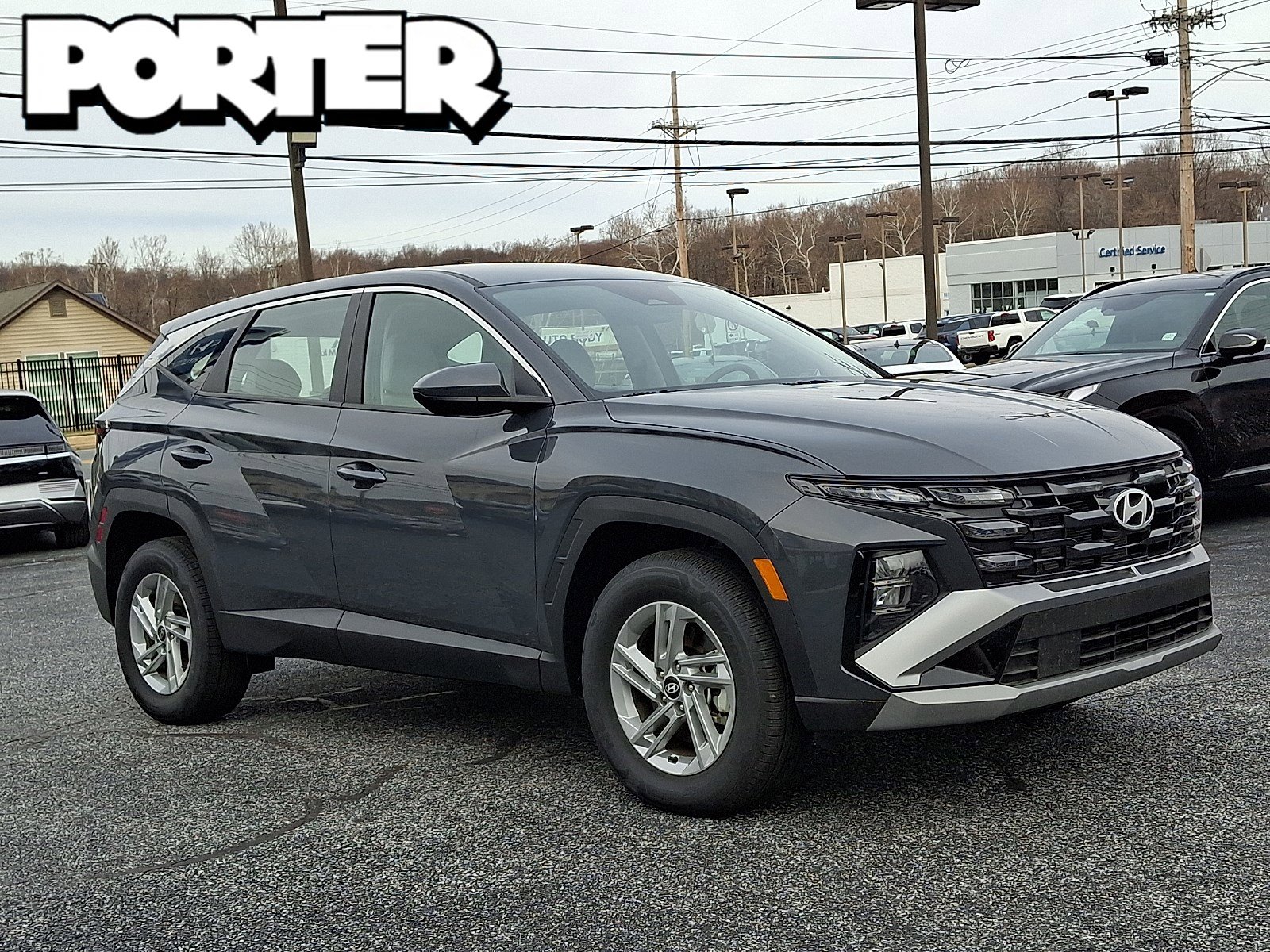 2025 Hyundai Tucson SE's photo