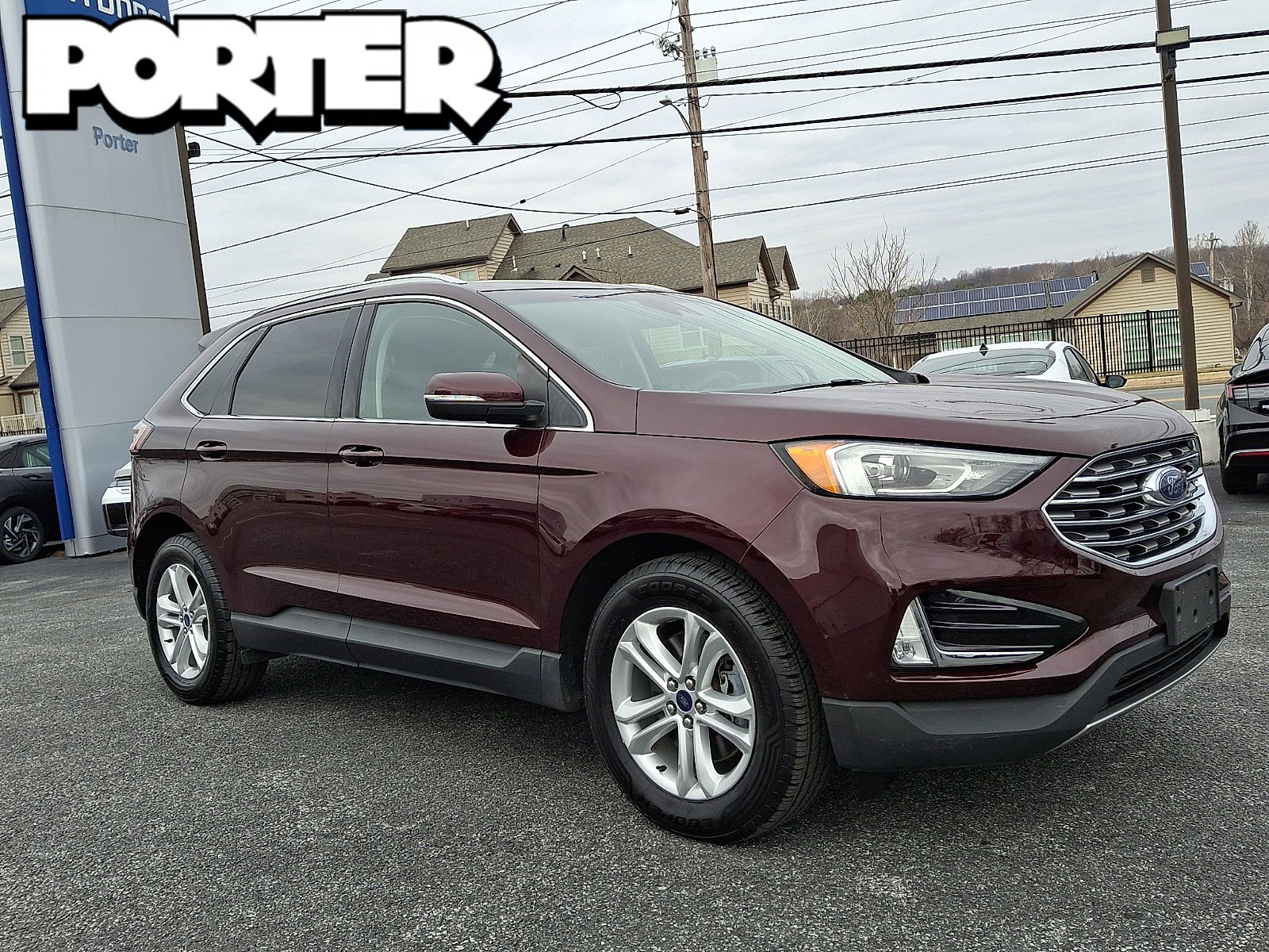 2019 Ford Edge SEL's photo