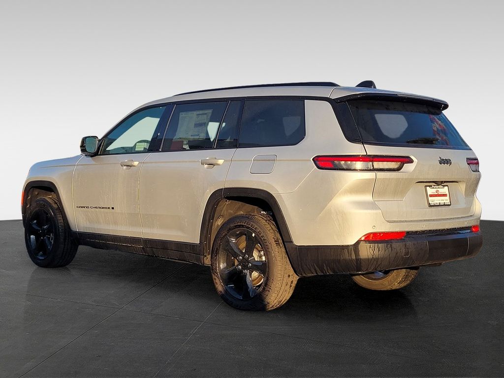 2025 Jeep Grand Cherokee L Altitude - Photo 6