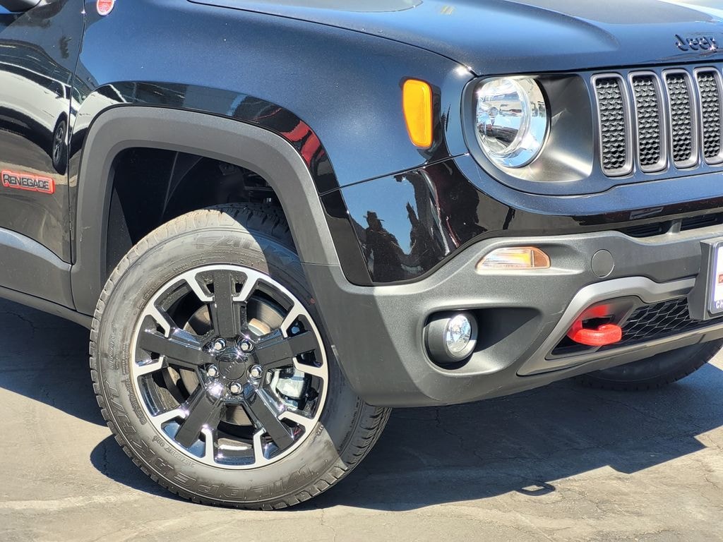 New 2023 Jeep Renegade TRAILHAWK 4X4 Sport Utility