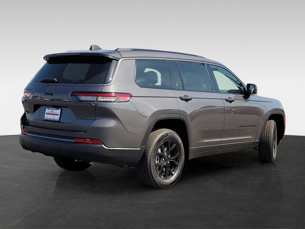 New 2026 Jeep Grand Cherokee L LAREDO ALTITUDE 4X2 Sport Utility