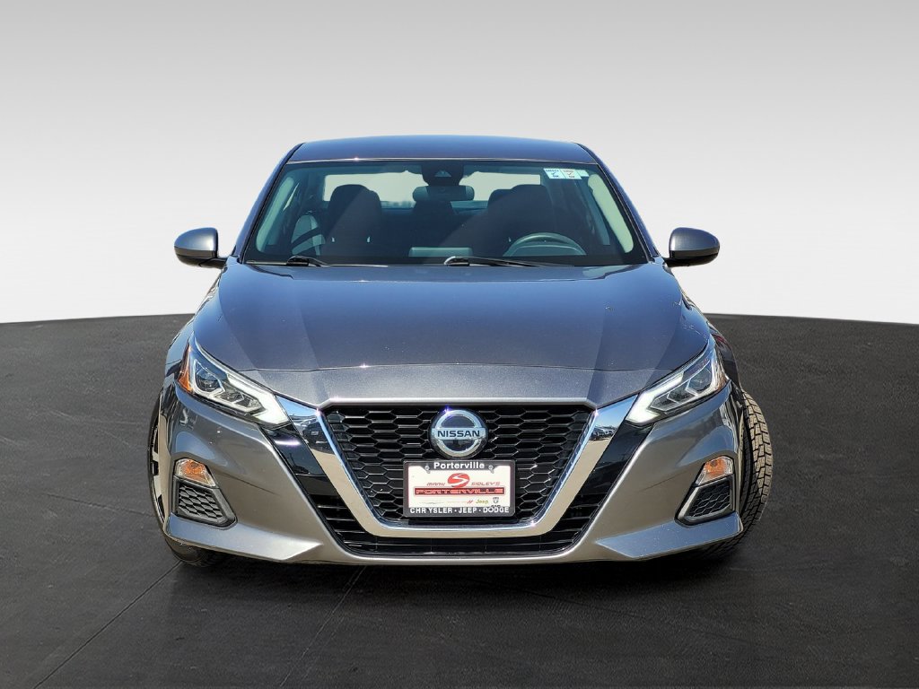 Used 2021 Nissan Altima SV with VIN 1N4BL4DV9MN336869 for sale in Porterville, CA