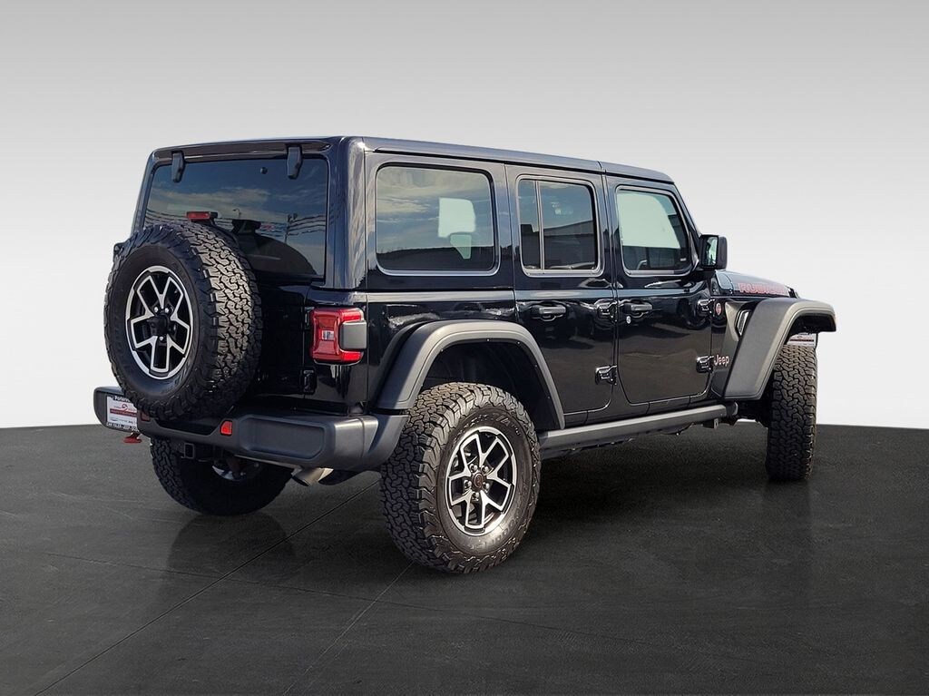 Used 2025 Jeep Wrangler Rubicon SUV