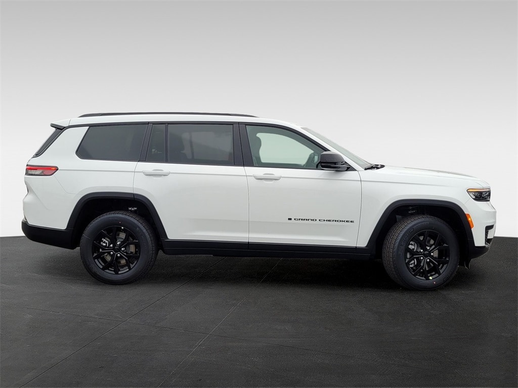 New 2025 Jeep Grand Cherokee L ALTITUDE X 4X4 Sport Utility
