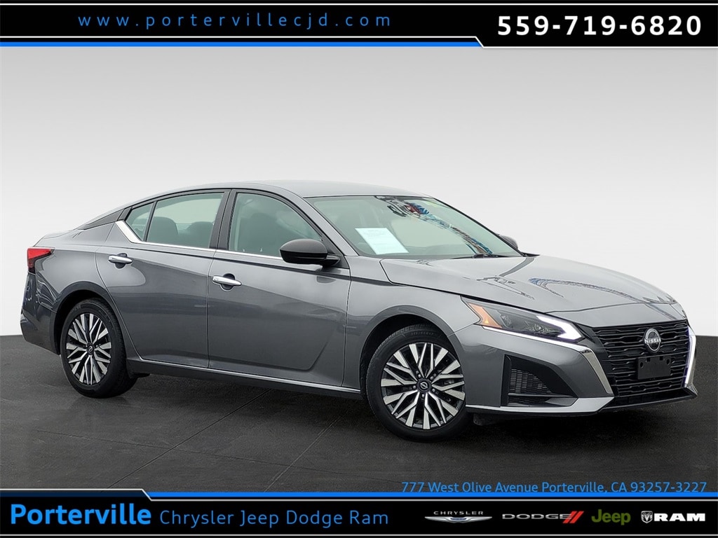 2024 Nissan Altima SV