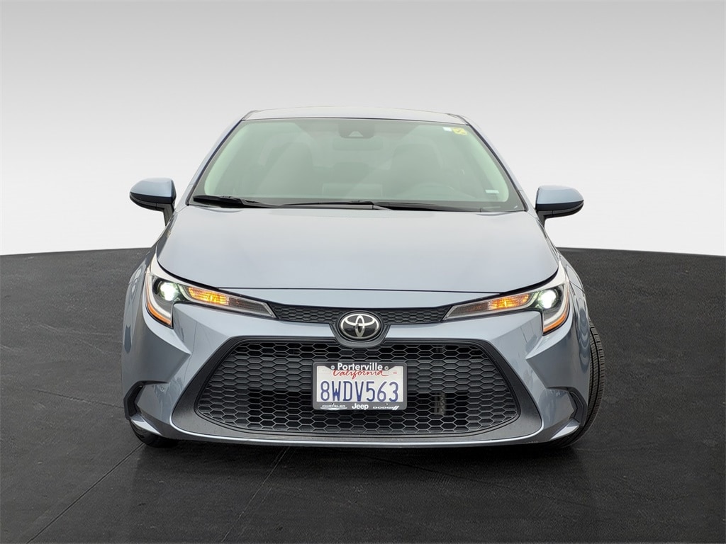 Used 2021 Toyota Corolla LE with VIN 5YFEPMAE1MP256419 for sale in Porterville, CA