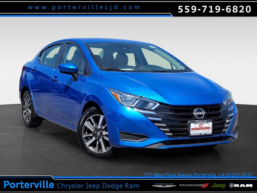  Nissan Versa