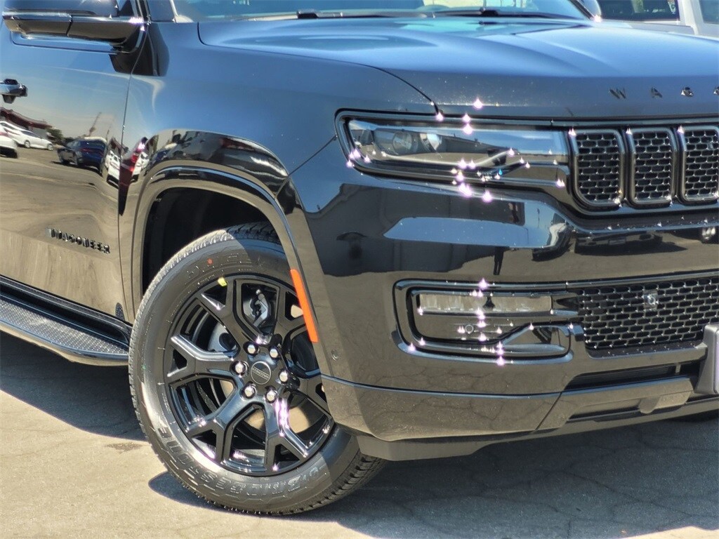 2025 Jeep Wagoneer L Series II photo 3