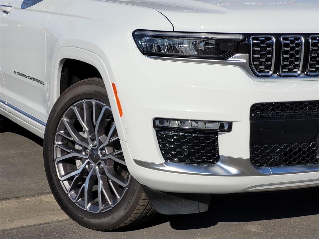 New 2023 Jeep Grand Cherokee L SUMMIT RESERVE 4X4 Sport Utility