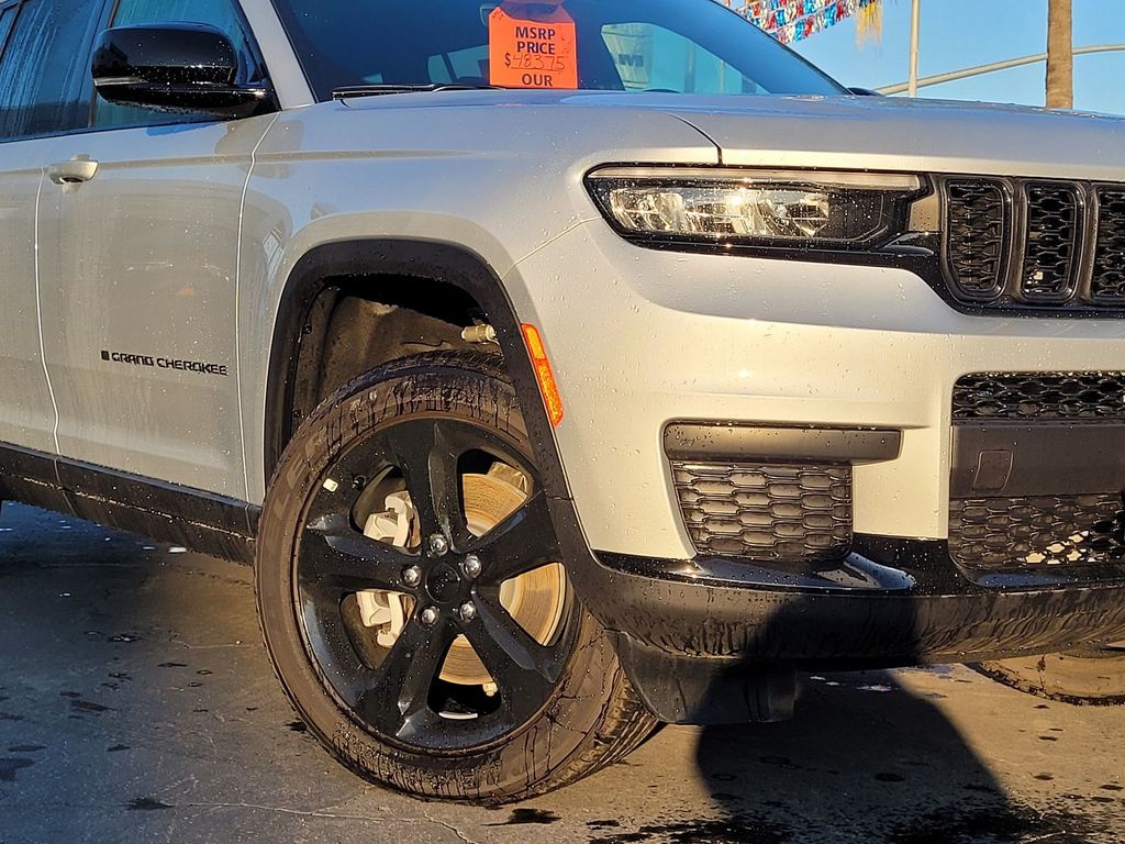 2025 Jeep Grand Cherokee L Altitude - Photo 9
