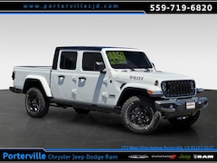 2025 Jeep Gladiator WILLYS 4X4 Pickup