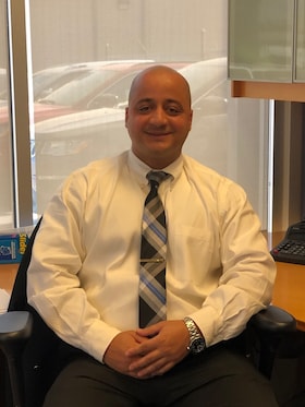 Staff member Hajjaj Awawdeh from ID_403b942b0981