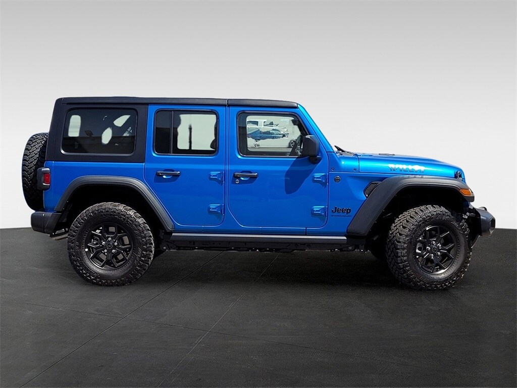 2025 Jeep Wrangler Willys photo 3