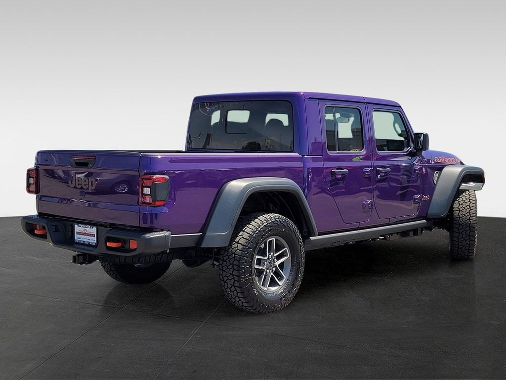 New 2026 Jeep Gladiator MOJAVE 4X4 Pickup