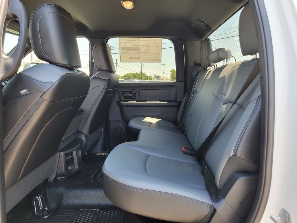 2025 RAM 2500 Tradesman - Photo 12