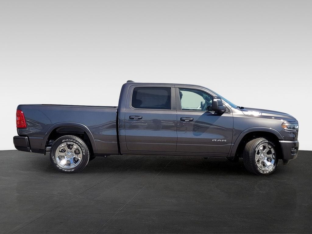 New 2026 Ram 1500 BIG HORN CREW CAB 4X2 6'4 BOX Pickup