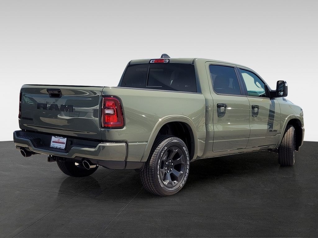 New 2026 Ram 1500 BIG HORN CREW CAB 4X2 5'7 BOX Pickup